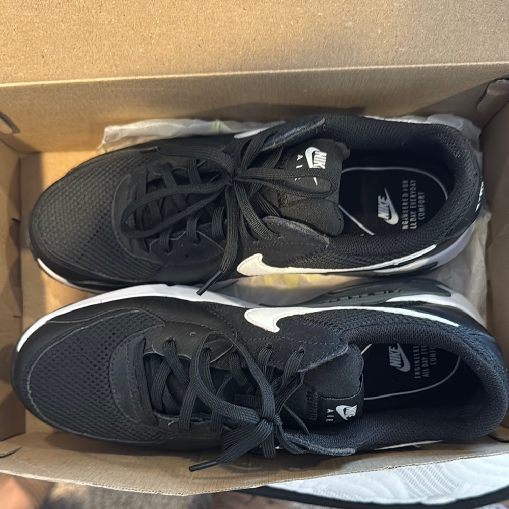 Nike Black and White Sneakers